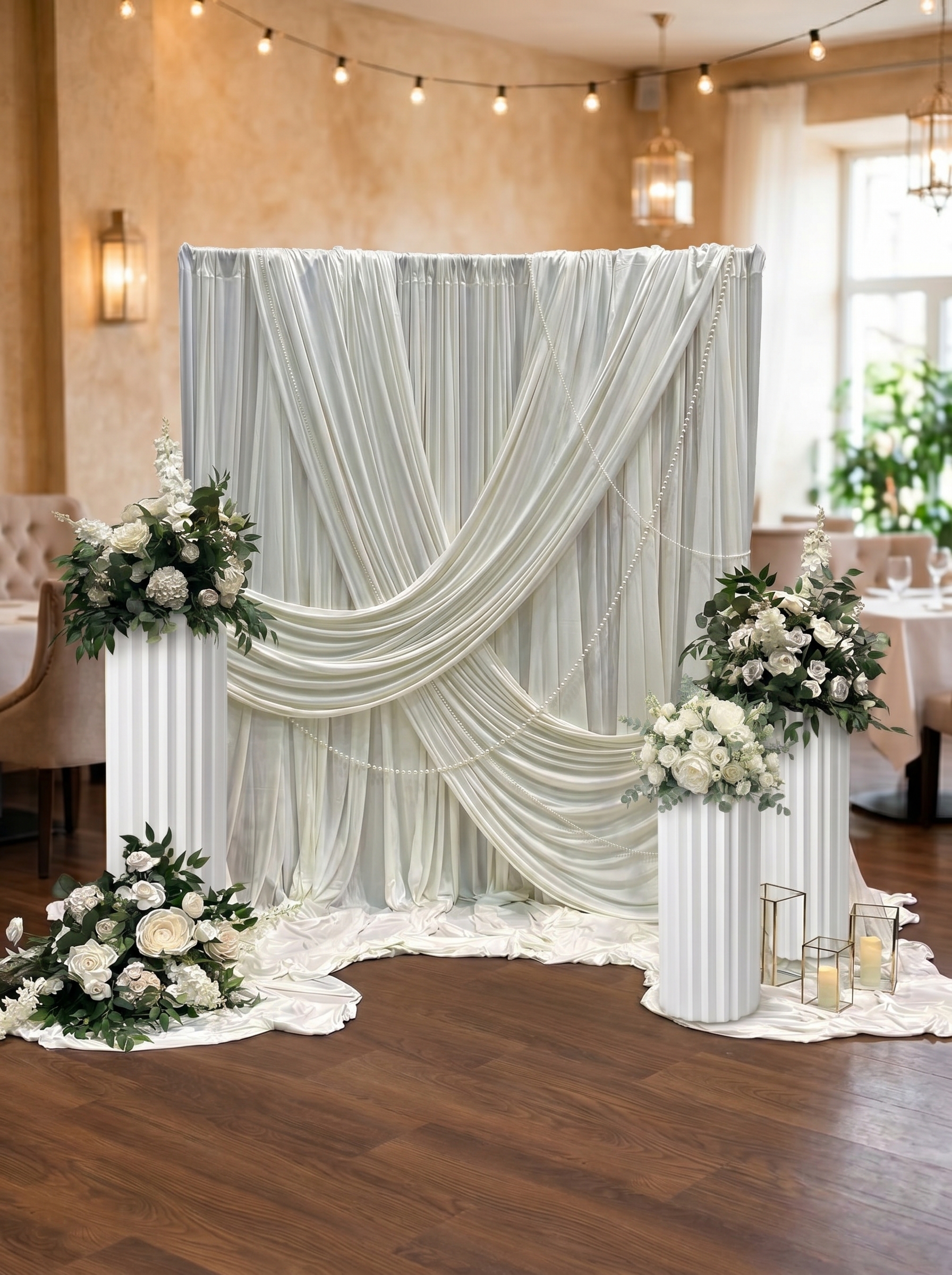 Panou Textil cu Stalpi Decorativi
